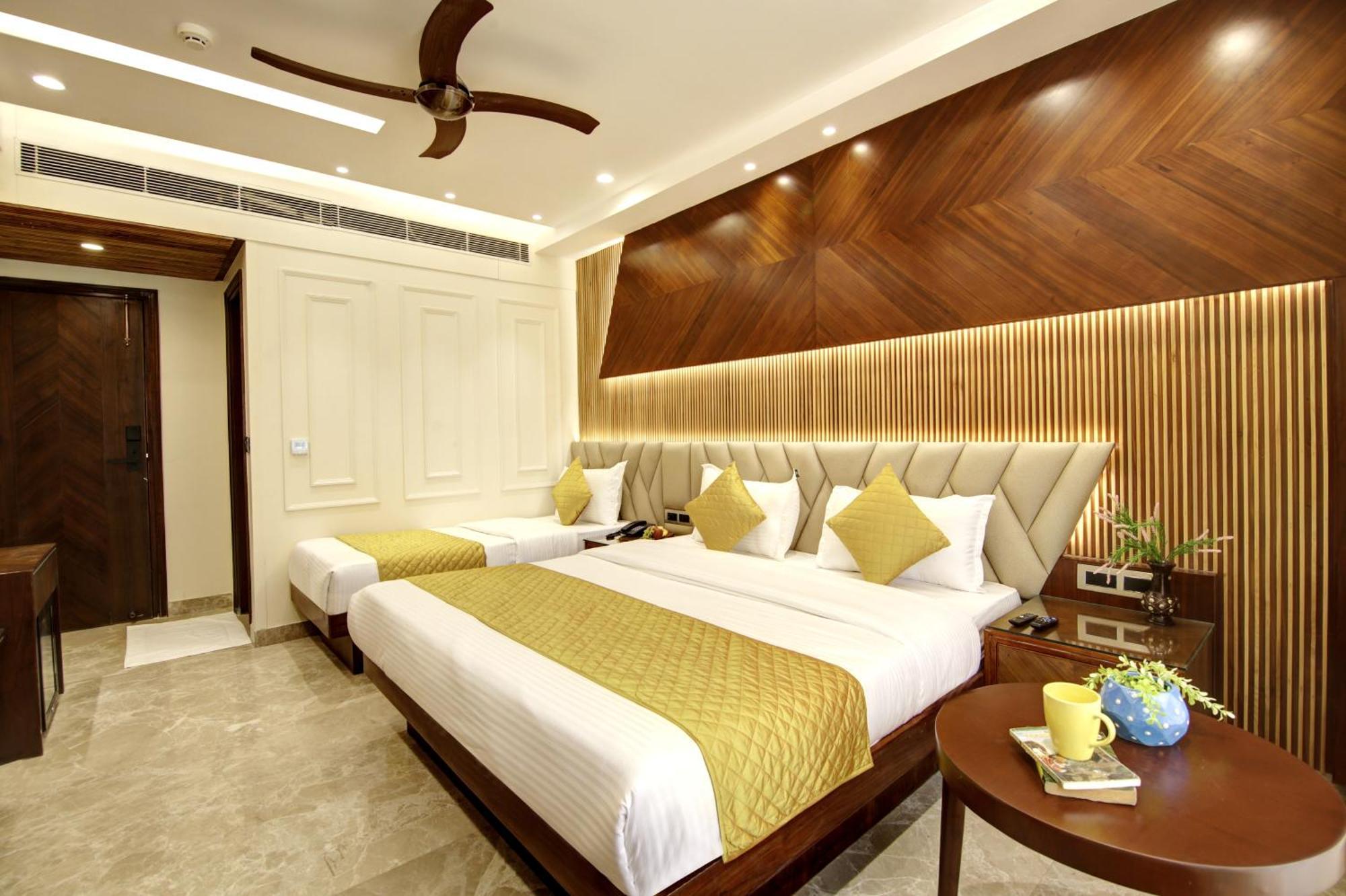 The Vanson Pride Delhi Nowe Delhi Zewnętrze zdjęcie