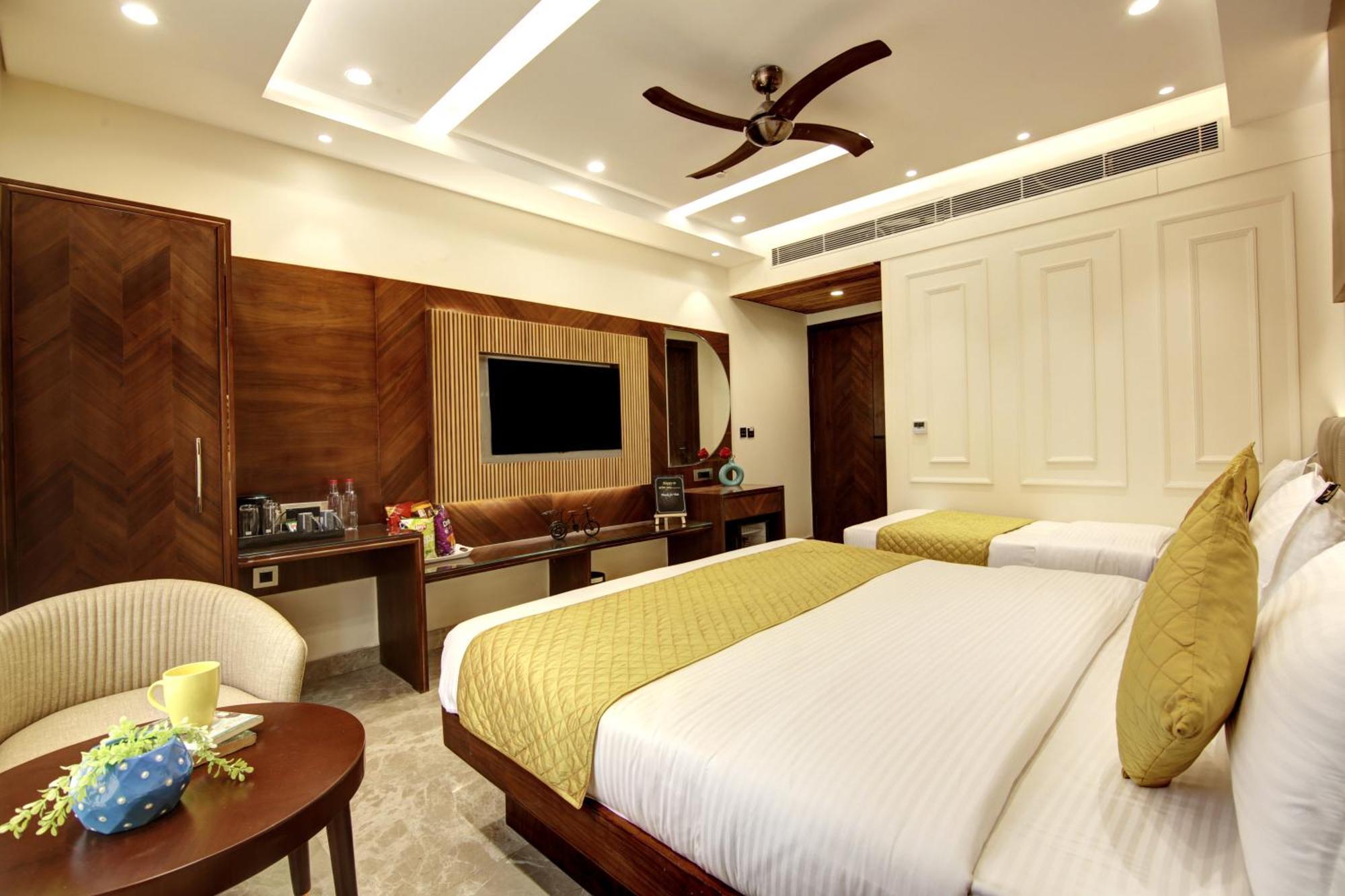 The Vanson Pride Delhi Nowe Delhi Zewnętrze zdjęcie